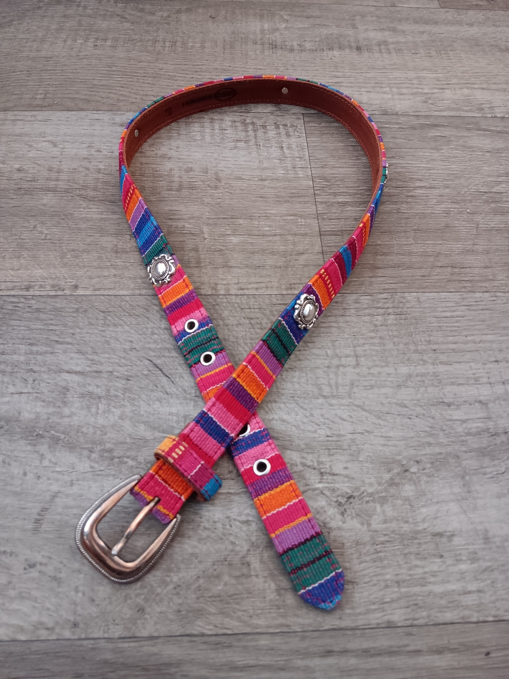 Vintage Y2K Fossil Multicoled Tapestry Concho Southwest Style Belt Size Large